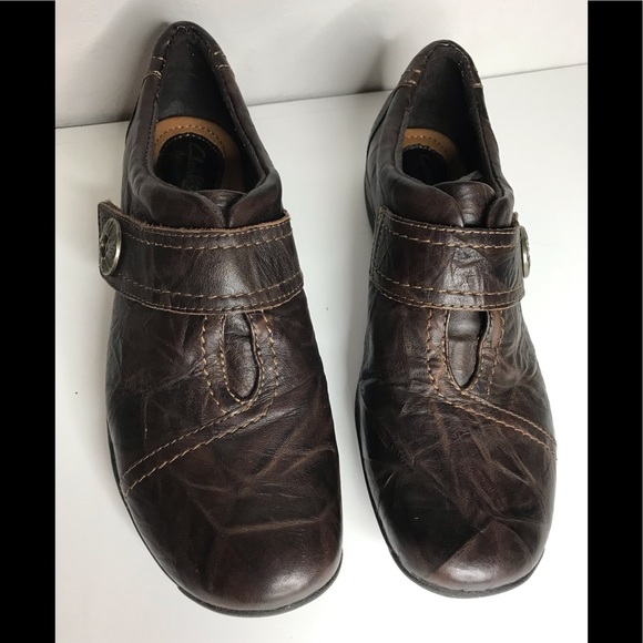 Clark’s Artisian leather upper decorative button 9M - Picture 4 of 9